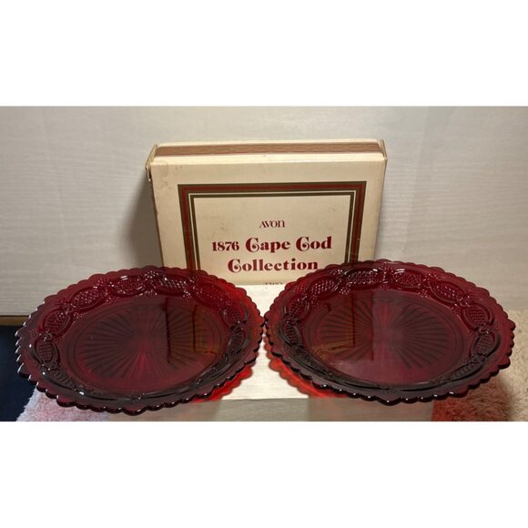 Avon 1876 Cape Cod Collection Ruby Red Dessert Plates Set Of 2 With Original Box - Picture 3 of 8